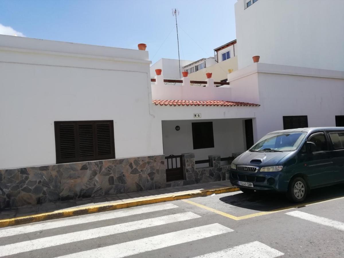 Seven Roses Villa Corralejo Exterior photo